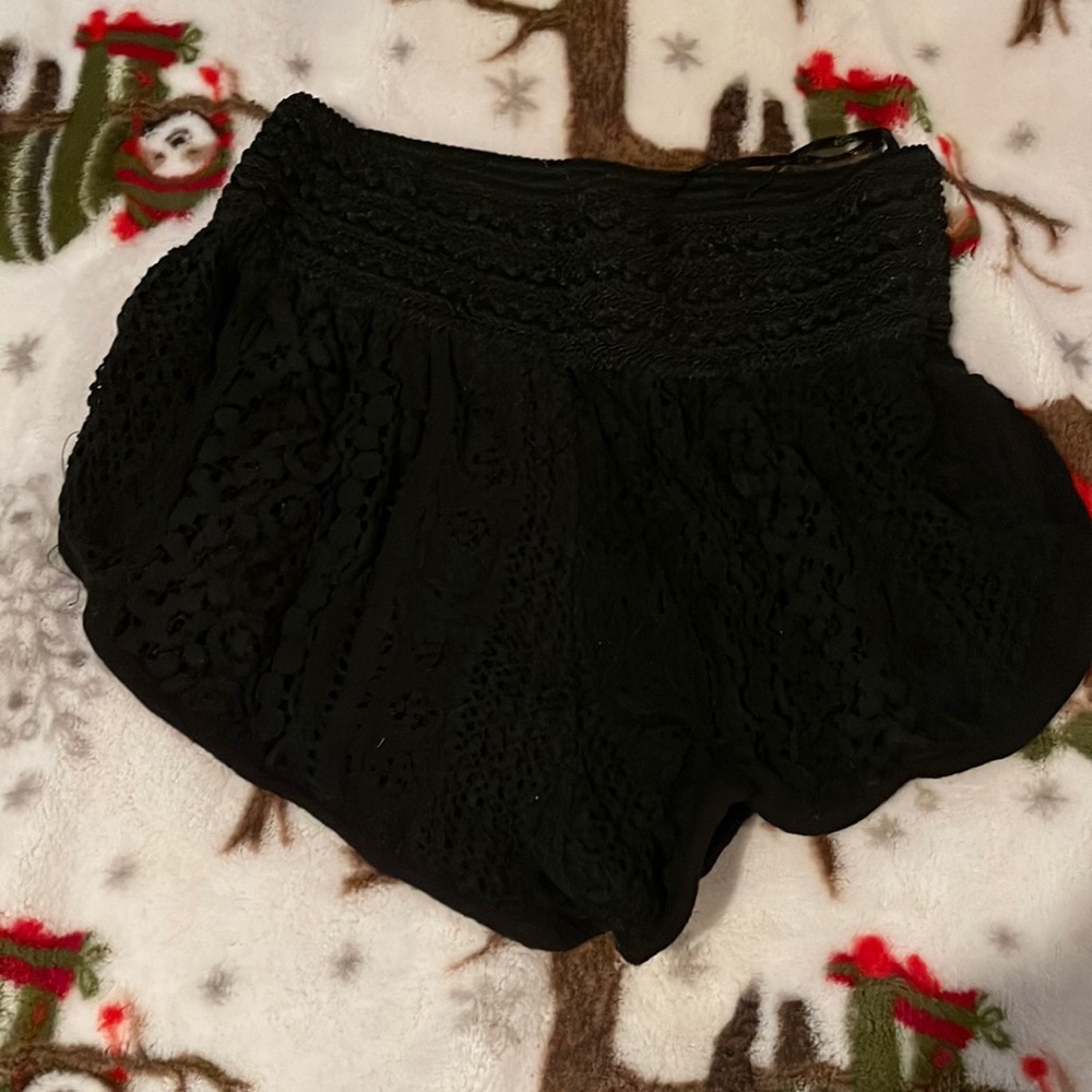 Angie black lace girls shorts size S